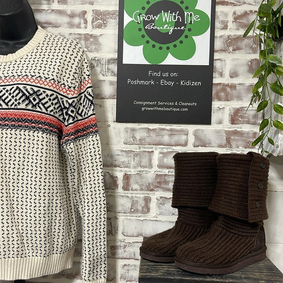 UGG sweater boots womens size 8 - Picture 1 of 9